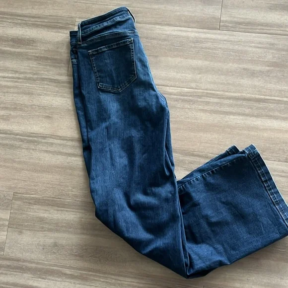 Like new Teresa Wide Leg Jean by NYDJ - Picture 5 of 5